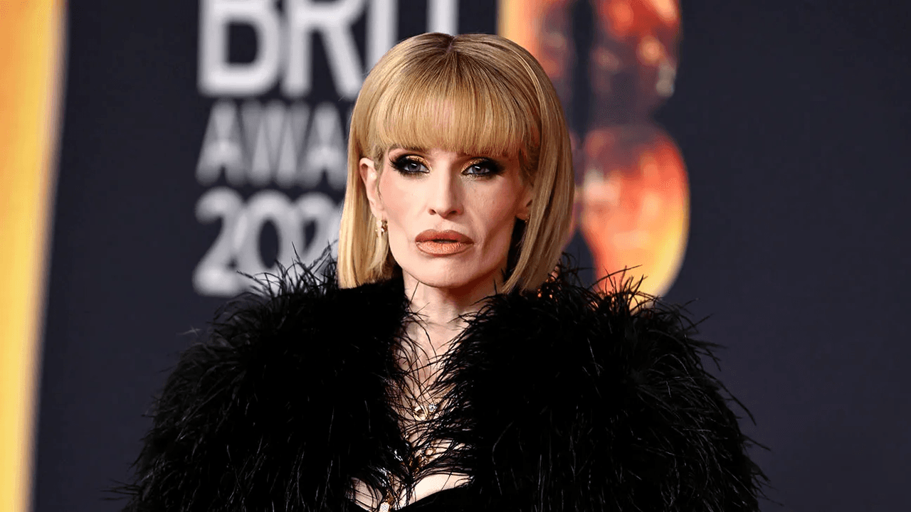 Kelly Osbourne Fires Back at “Cruelty” Over Her Appearance: “I’m Currently Going Through the Hardest Time in My Life”