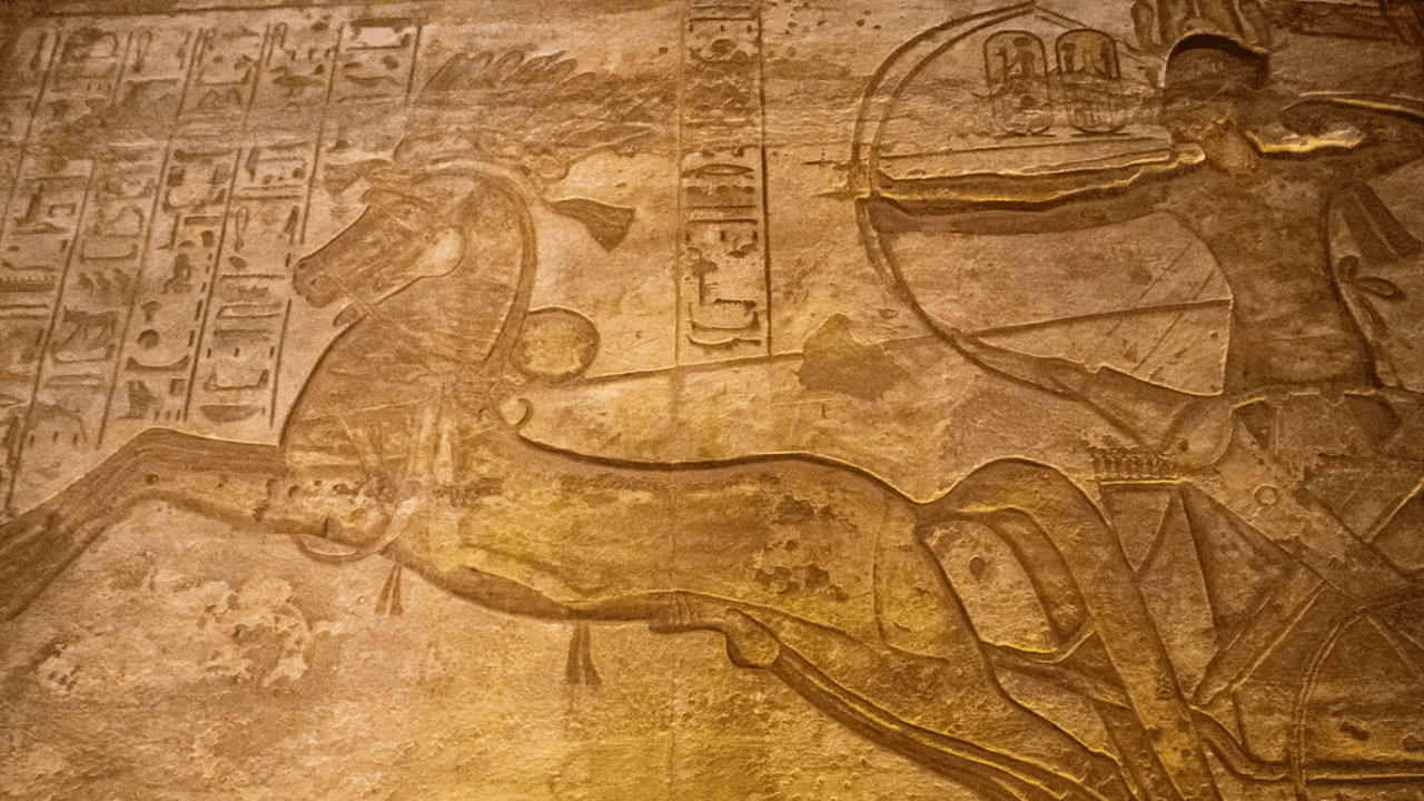 Archaeologists Just Found an Ancient City Beneath the Desert—and Bodies with ‘Golden Tongues’